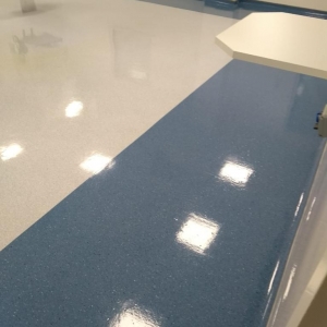 8b3f123d-eba5-438b-a957-dcc4e864f140